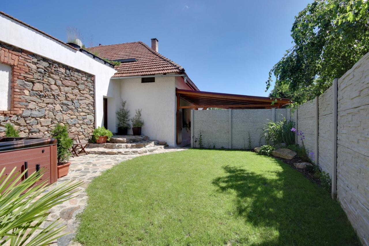 Holiday Home Kvitek Ctetin Exterior foto